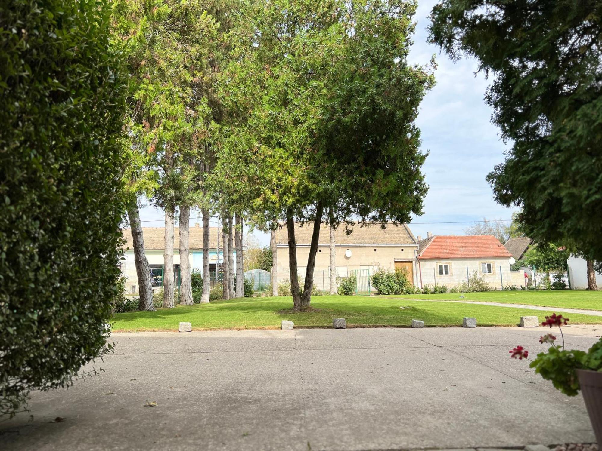 Bezdan Guesthouse Buitenkant foto